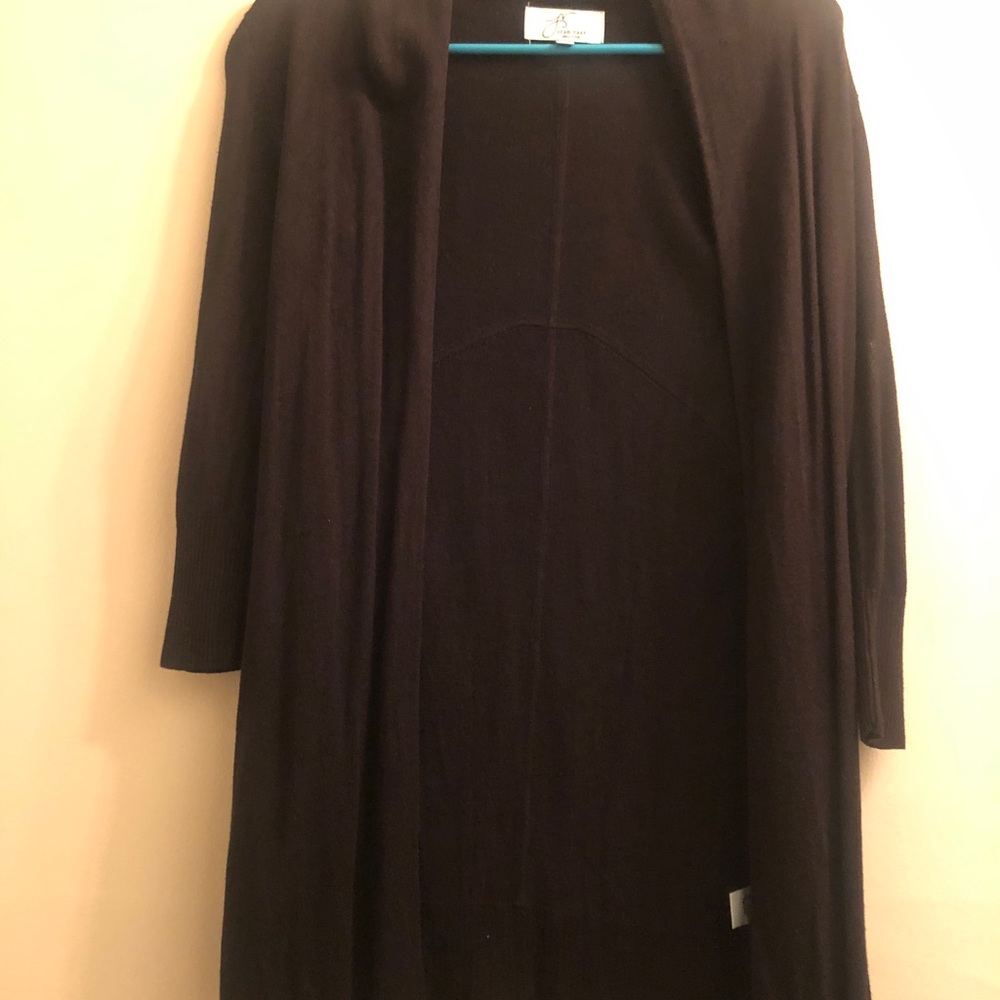 Black 3/4 sleeve cardigan